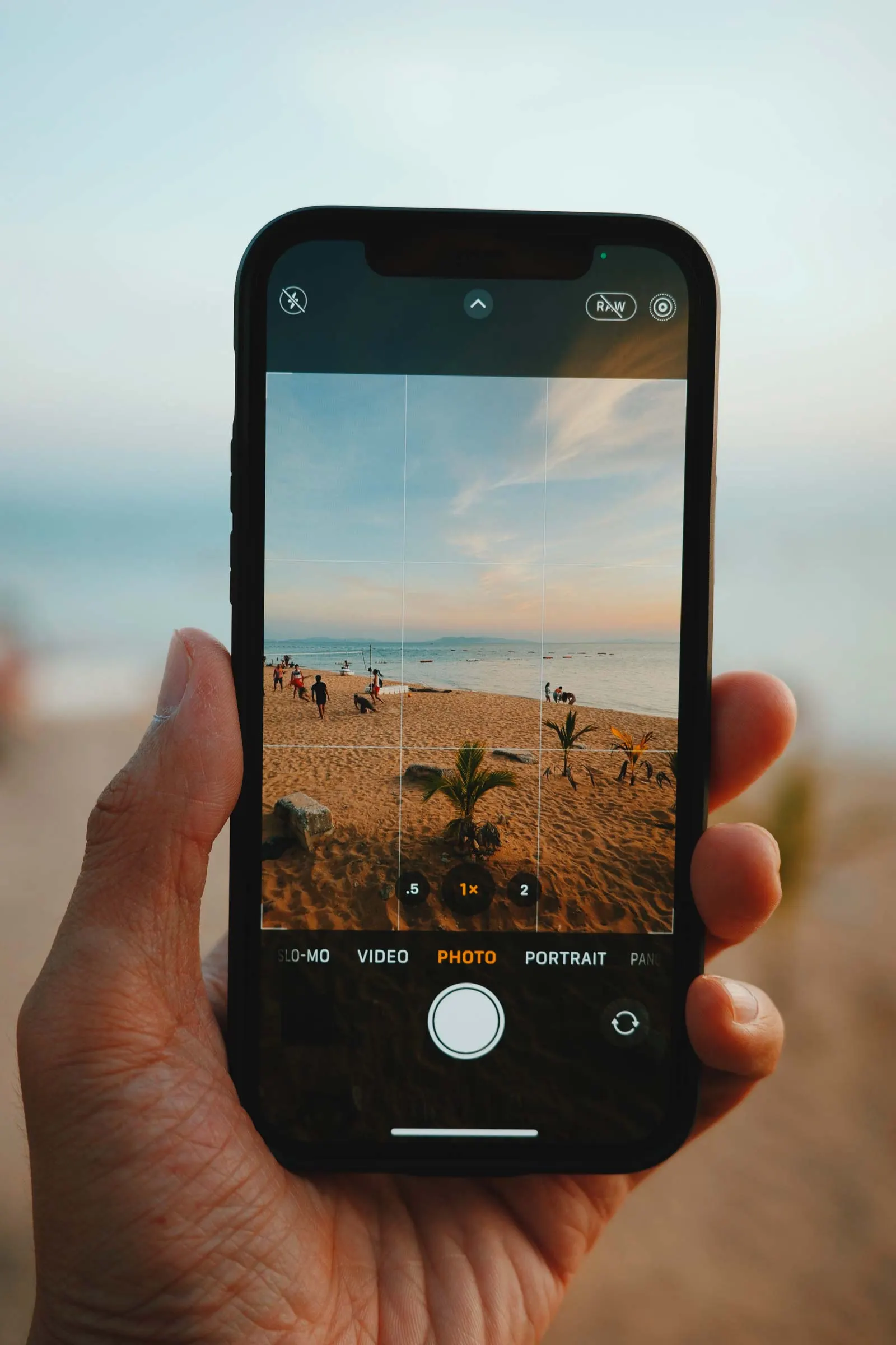 Pour peaufiner votre cadrage, activez la grille de votre téléphone