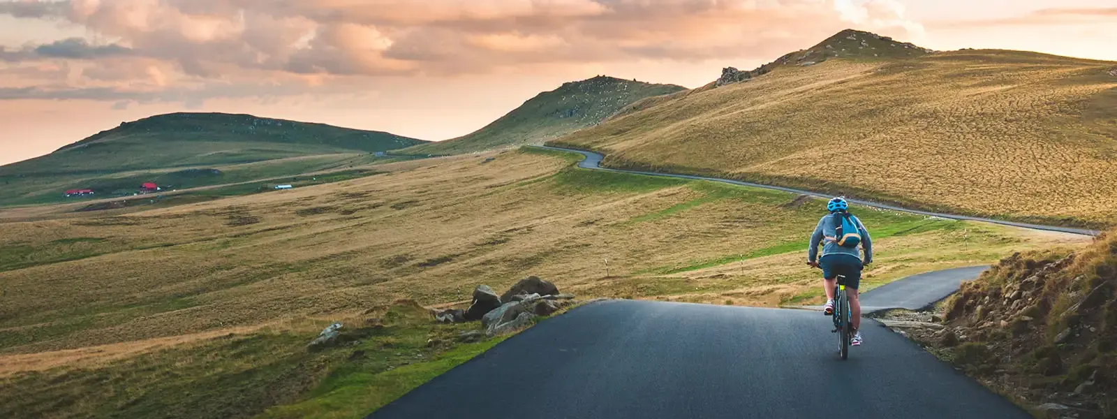 Vacances à petit , budget ? Visitez la France à vélo !