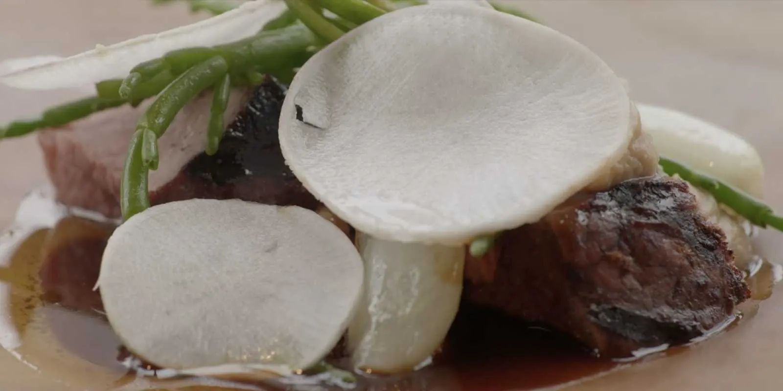 et se décline dans l'assiette pour sublimer les produits