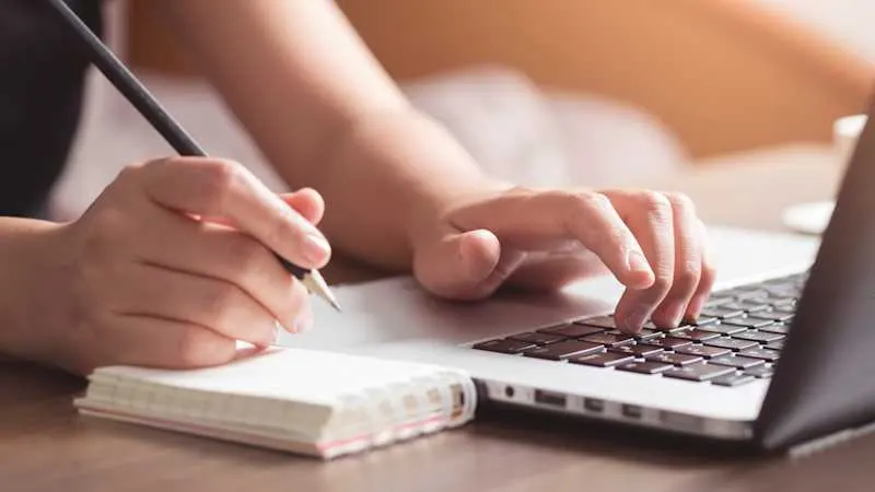 Créer son CV en ligne,, une bonne stratégie pour trouver un job !