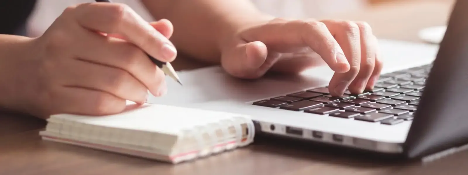 Créer son CV en ligne,, une bonne stratégie pour trouver un job !